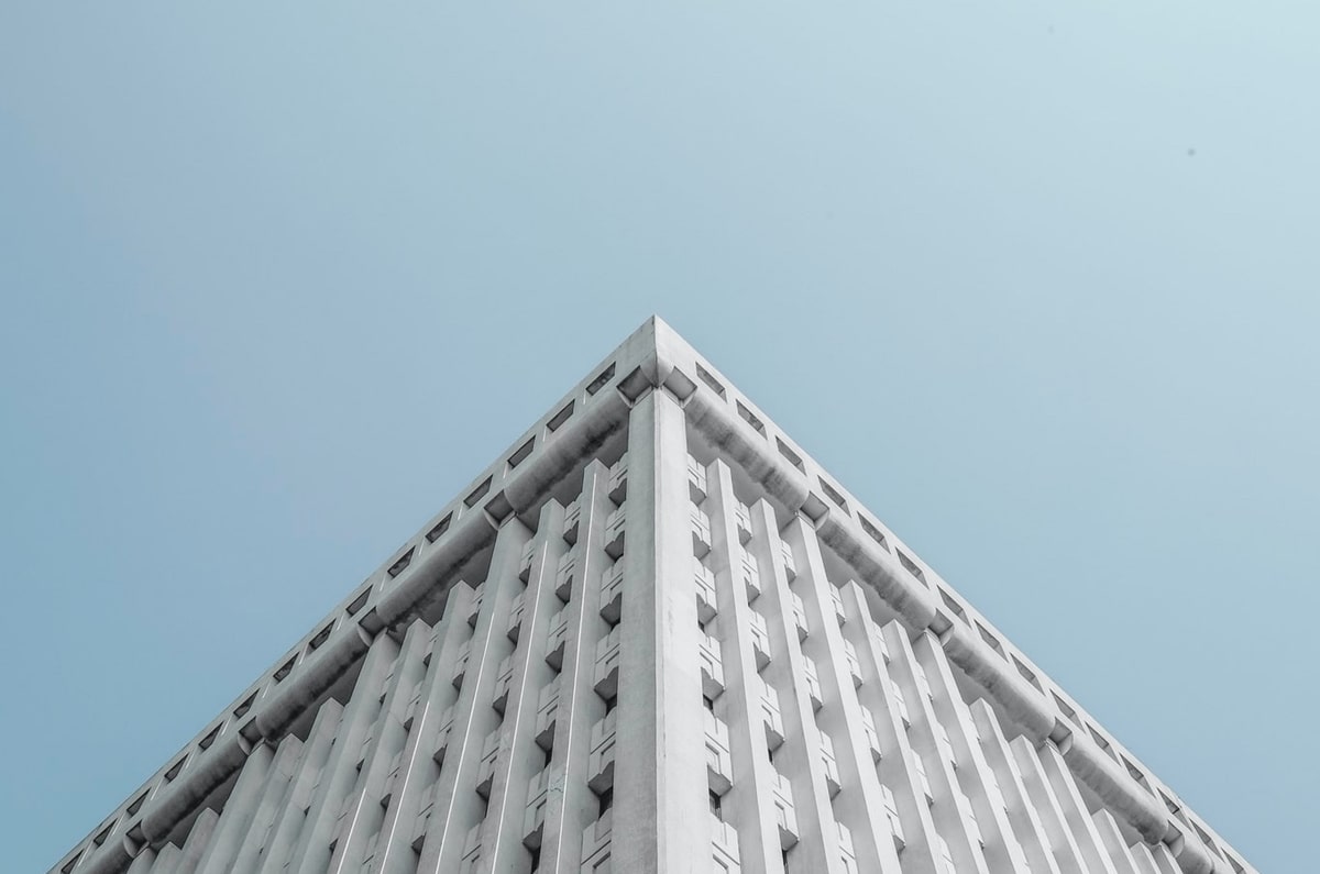 印尼巴布亚省遭遇6.8级地震，多地受灾，救援工作全面展开